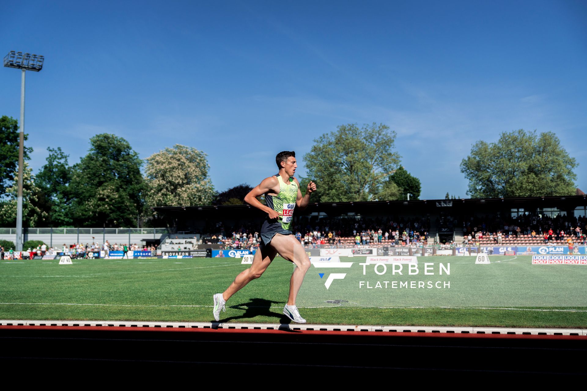 Simon Ehammer (SUI) ueber 1500m am 08.05.2022 beim Stadtwerke Ratingen Mehrkampf-Meeting 2022 in Ratingen